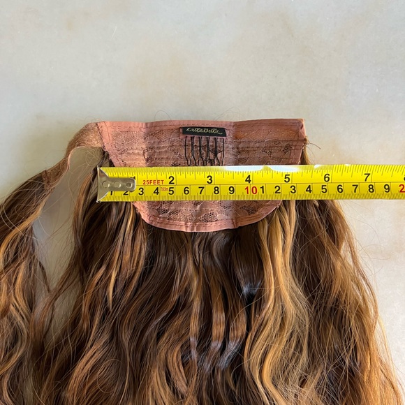 LullaBellz Faux Wavy Pony - Blondette Honey Brown with Blonde Highlights - Picture 6 of 9